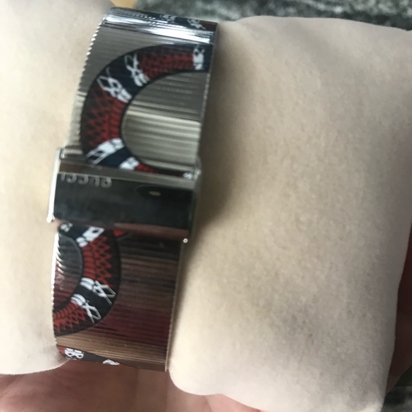 Gucci snake watch - Picture 2 of 2